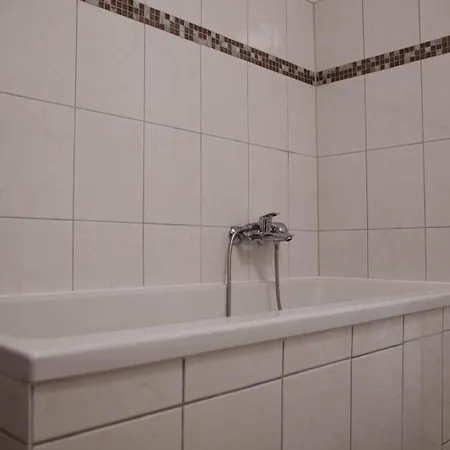 Apartment Stilvoll In Frankfurt Hoechst - Feeling At Frankfurt am Main
