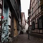 Apartment Stilvoll In Frankfurt Hoechst - Feeling At *
