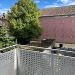 Stilvoll In Frankfurt Hoechst - Feeling At