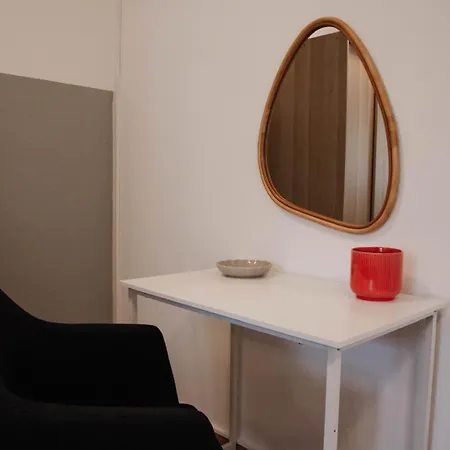 Stilvoll In Frankfurt Hoechst - Feeling At Φραγκφούρτη