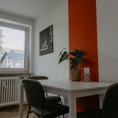 Stilvoll In Frankfurt Höchst - Feeling At *